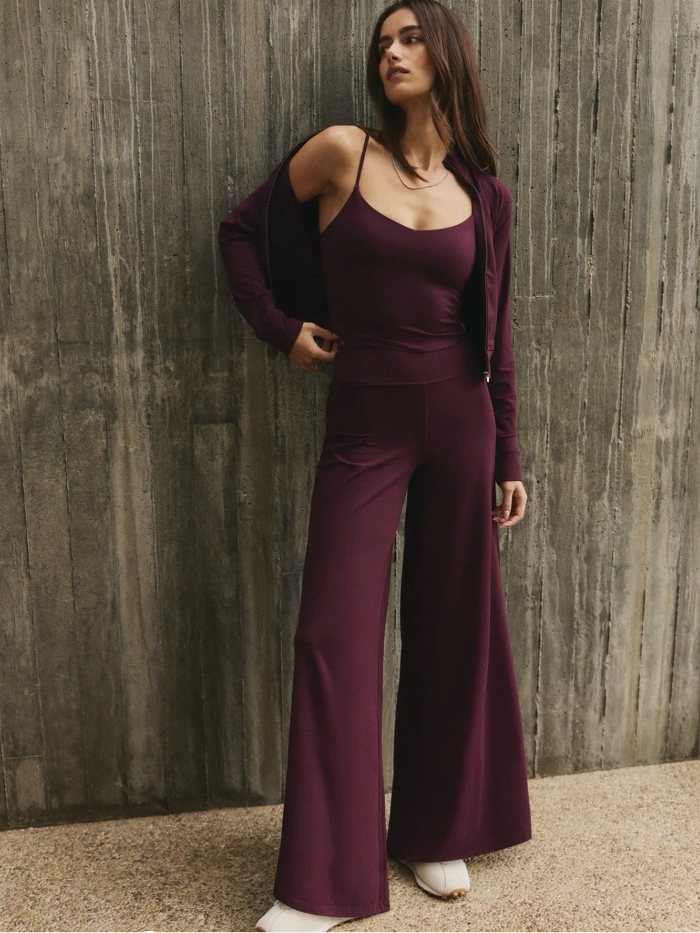 Vuori Wide-Leg  pant in Deep Plum